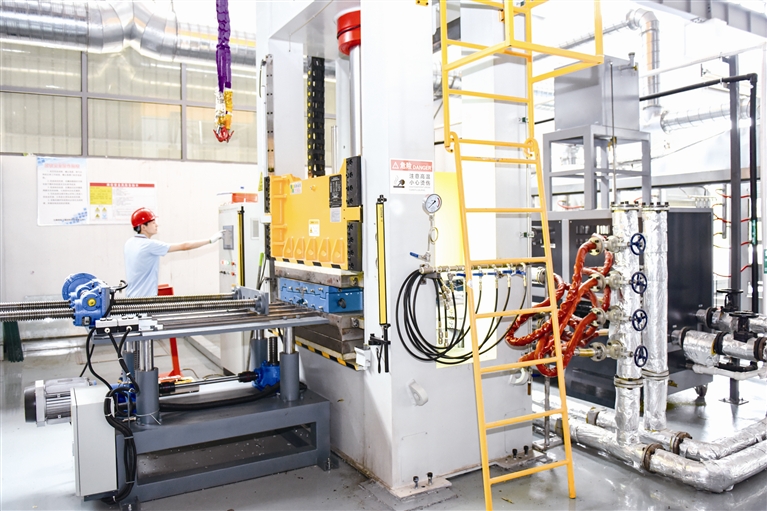 材料創新促發展